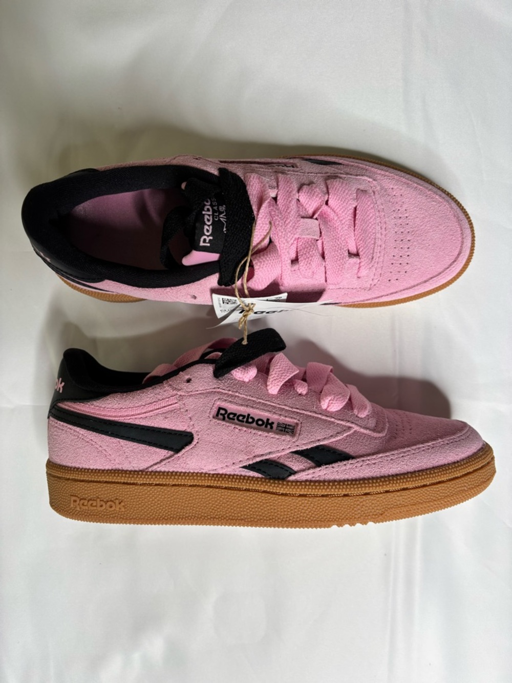 Reebok Pink Club C Revenge Kids size 5/ Woman’s size 7 Sneakers | NWT - Picture 4 of 16